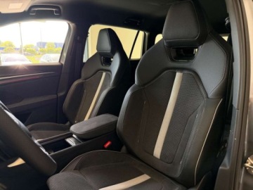 Skoda Kodiaq II SUV 1.5 TSI mHEV 150KM 2026 Skoda Kodiaq Skoda Kodiaq Sportline 1,5 TSI m-HEV 110 kW 7-biegowa DSG 1.5, zdjęcie 13