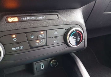 Ford Focus IV Hatchback 1.5 EcoBlue 120KM 2019 Ford Focus Zarejestrowany - bezwypadkowy - serwis - 1,5 - 120 KM 1.5 Diesel, zdjęcie 34