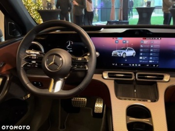 Mercedes GLC C254/X254 2026 Mercedes-Benz GLC Mercedes-Benz GLC 400 94kWh 4-Matic EQ Elektryczny 489KM, zdjęcie 21