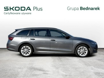Skoda Octavia IV Kombi 2.0 TDI 150KM 2022 Škoda Octavia Skoda Octavia Bezwypadkowy / Salon, zdjęcie 5