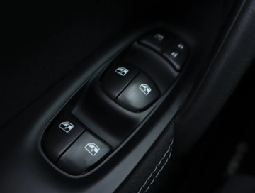 Nissan Qashqai II Crossover 1.2 DIG-T 115KM 2017 Nissan Qashqai 1.2 DIG-T, Salon Polska, Klima, zdjęcie 7