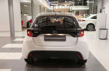 Toyota 2024 Toyota Yaris 1.5 Comfort 1.5 Benzyna 125KM, zdjęcie 4