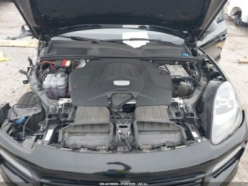 Porsche Cayenne III 2022 Porsche Cayenne Platinum Edition 2022 3.0 Benzyna 335KM, zdjęcie 9