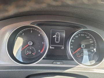 Volkswagen Golf VII Hatchback 3d 2.0 TDI-CR DPF 150KM 2016 VW GOLF VII NISKI PRZEBIEG ! BOGATA WERSJA ! NOWY ROZRZĄD !, zdjęcie 20