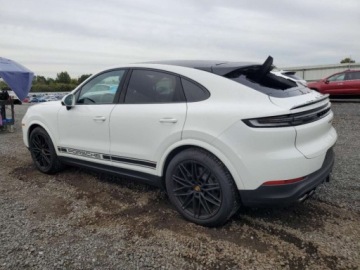 Porsche Cayenne III 2024 Porsche Cayenne 2024 Porsche Cayenne COUPE 3.0 Benzyna 348KM, zdjęcie 3