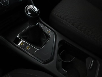 Volkswagen Tiguan I SUV Facelifting 1.4 TSI BlueMotion Technology 125KM 2016 Volkswagen Tiguan PDC hak klima, zdjęcie 28