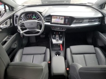 Audi Q4 2024 Audi Q4 e-tron 2024 AUDI Q4 E-TRON SPORTBACK PREMIUM Elektryczny 295KM, zdjęcie 8