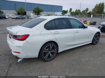 BMW Seria 3 G20-G21 2023 BMW Seria 3 2023r, 330E, Hybrid, 2.0L 2.0 Hybryda 288KM, zdjęcie 6