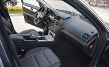 Mercedes Klasa C W204 Limuzyna 1.8 180 K 156KM 2010 Mercedes-Benz Klasa C 1.8B 2010r 95 TYS KM Navi 2 KPL KOL Sprowadzony, zdjęcie 31