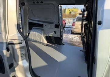 Fiat Doblo IV 1.4 T-Jet 16V 120KM 2018 Fiat Doblo Fiat Doblo SX 1.4 BenzynaLPG 120KM, zdjęcie 25