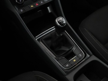 Skoda Karoq Crossover 1.0 TSI 115KM 2020 Škoda Karoq Skoda Karoq 1.0TSI Ambition Nawigacja, zdjęcie 28