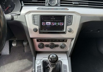 Volkswagen Passat 2017 Volkswagen Passat 1,8 TSI 180KM Klimatronik Kola latozima 1.8 Benzyna, zdjęcie 17