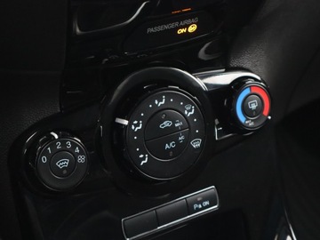 Ford Fiesta VII 2015 Ford Fiesta 1.5 TDCi, Salon Polska, Serwis ASO, zdjęcie 15