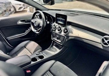 Mercedes GLA I Off-Roader Facelifting 1.6 200 156KM 2019 Mercedes-Benz GLA 200 AMG Line Polski Salon FV 23 Niski przebieg Zadba, zdjęcie 26