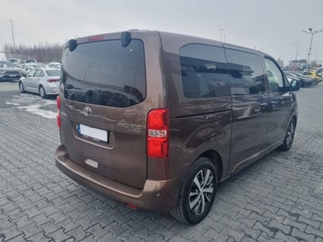 Toyota Proace II Furgon Medium 2.0 D-4D 150KM 2020 Toyota PROACE VERSO 2.0 D4-D Medium Family 2.0 D4-, zdjęcie 6