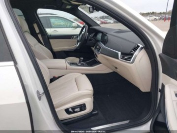 BMW X5 G05 2022 BMW X5 XDrive40I 2022 3.0 Benzyna 335KM, zdjęcie 9