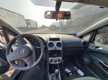 DESKA KOKPIT OPEL CORSA D