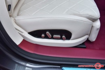  AVATR 12 Royal Theatre Edition Auto Punkt Elektryczny 547KM, zdjęcie 9