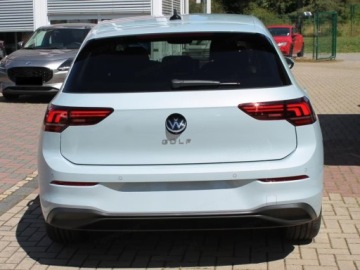 Volkswagen Golf VIII Hatchback Facelifting 1.5 TSI 116KM 2025 VOLKSWAGEN Golf Life Plus 1.5 TSI Hatchback 116KM 2025, zdjęcie 4