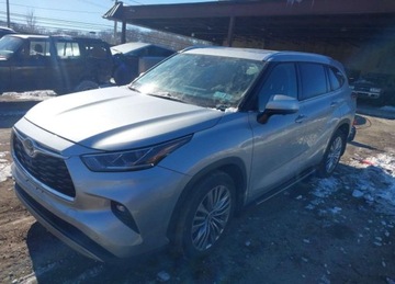 Toyota Highlander III 2023 Toyota Highlander Platinum, od ubezpieczalni 2.4 Benzyna 265KM, zdjęcie 4