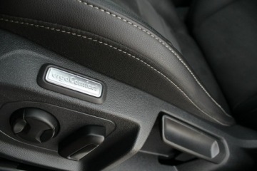 Volkswagen Arteon Fastback Facelifting 2.0 TDI SCR 150KM 2021 Volkswagen Arteon R-LINE Shooting Brake 2.0 TDI DSG Salon Polska FV 23%, zdjęcie 19