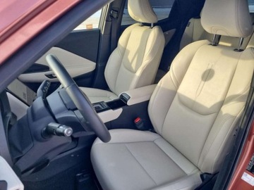 Lexus LBX 1.5 Hybrid 136KM 2024 Lexus LBX Lexus LBX 1.5 Hybrid Elegant, 1 wlasciciel, ASO, gwarancja 1.5, zdjęcie 13