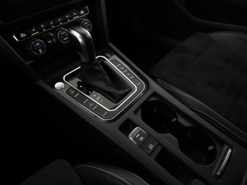 Volkswagen Passat B8 GTE Variant 1.4 TSI Plug-In-Hybrid 218KM 2019 Volkswagen Passat 1.4GTE Automat Navi ACC Virtual, zdjęcie 30