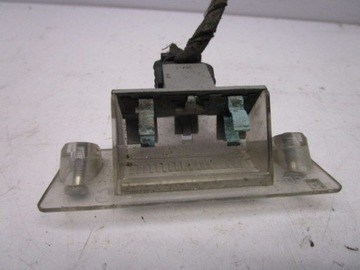 AUDI A4 B5 LAMPA OSVĚTLENÍ TABULKY SPZ SEDAN 4D