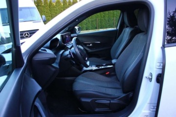 Peugeot 2008 II SUV 1.5 BlueHDi 130KM 2023 Peugeot 2008 1.5 HDI 130KM LIFT AUTOMAT ALLURE I Wlasciciel ASO Bezwypadko, zdjęcie 23