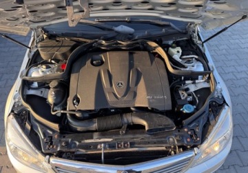 Mercedes Klasa C W204 Kombi T204 2.2 220CDI BlueEfficiency 170KM 2010 Mercedes-Benz Klasa C bezwypadekserwis asoautomatz Niemiec 2.1 Diesel, zdjęcie 26