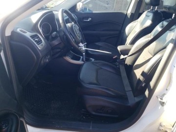 Jeep Compass II 2021 Jeep Compass 2021r., Latitude, od ubezpieczalni 2.4 Benzyna 180KM, zdjęcie 6