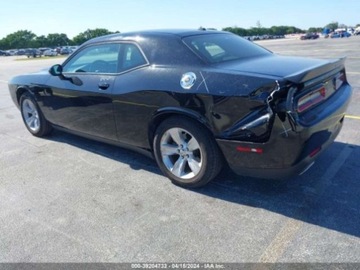 Dodge Challenger III 2023 Dodge Challenger 2023r, SXT, 3.6L 3.6 Benzyna 303KM, zdjęcie 8