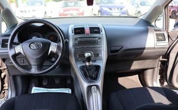 Toyota Auris I Hatchback 1.6 i 16V VVT-i 124KM 2009 Toyota Auris Klima, El. Szyby, Multifunkcja, Zadbany.. 1.6 Benzyna 124KM, zdjęcie 4