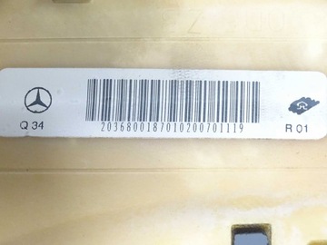DESKA ROZDĚLOVAČE KOKPIT MERCEDES-BENZ OE A2036800187