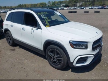 Mercedes GLB 2025 Mercedes-Benz GLB 250 4matic 2025 2.0 Benzyna 221KM, zdjęcie 6