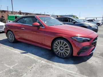 Mercedes CLE 2025 Mercedes-Benz CLE 300 4Matic 2025 2.0l 2.0 Benzyna 255KM, zdjęcie 4