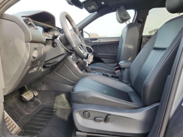 Volkswagen Tiguan III 2024 Volkswagen Tiguan Se R-Line Black 2024 2.0 Benzyna 184KM, zdjęcie 7