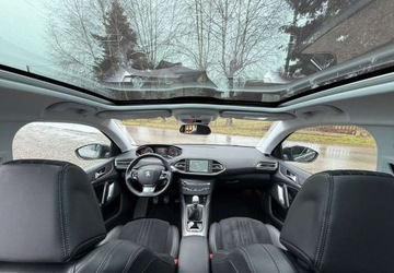 Peugeot 2015 Peugeot 308 Peugeot 308 PureTech 130 Stop amp Start Allure 1.2 Benzyna, zdjęcie 18