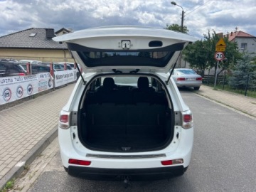 Mitsubishi Outlander III 2015 Mitsubishi Outlander 2.0 147 Koni Automat 7-miejsc Klimatyzacja Nawigacja, zdjęcie 22
