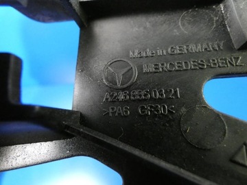 MERCEDES B TŘÍDA W246 VÝZTUHA DRŽÁKY NÁRAZNÍKU PRAVÝ PŘEDNÍ