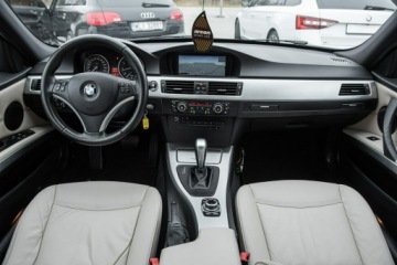 BMW Seria 3 E90-91-92-93 Coupe E92 Facelifting 325i 218KM 2011 BMW 325 LCI 3.0i 325i 218KM Full Opcja ! Opłacona, zdjęcie 4
