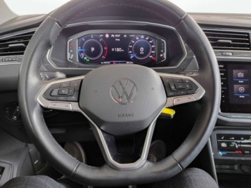 Volkswagen Tiguan II SUV Facelifting 2.0 TDI 150KM 2023 Volkswagen Tiguan Elegance, Matrix, Head-Up, Kamera, Asystenci, Hak, Ambie, zdjęcie 37
