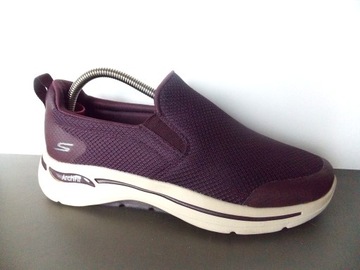SKECHERS AIR COOLED ARCH FIT 40 - 26 CM