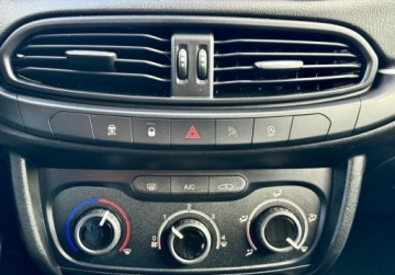 Fiat Tipo II Hatchback 1.4 T-Jet 120KM 2019 Fiat Tipo 1.4T 120KM Led Niski Przebieg klimatyzacja nowe opony 1.4 Benzyna, zdjęcie 30