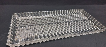 Старая тяжелая стеклянная дизайнерская тарелка