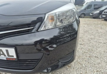 Toyota Yaris III 2013 Toyota Yaris 1,3 Benz Kamera 1.3 Benzyna 84KM, zdjęcie 6