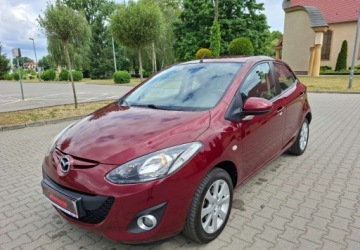 Mazda 2 II Hatchback 3d Facelifting 1.3 MZR 75KM 2011 Mazda 2 Zarejestrowany - ubezpieczony - 1,3 - 75 KM 1.3 Benzyna 75KM, zdjęcie 2