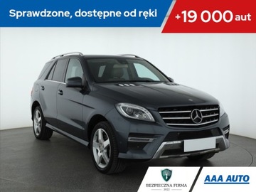 Mercedes Klasa M W166 Off-roader 350 BlueTEC 4MATIC 258KM 2013 Mercedes ML ML 350 BlueTEC, Salon Polska, 254 KM