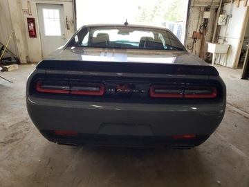 Dodge Challenger III 2023 Dodge Challenger RT Scat Pack 2023 6.4l 6.4 Benzyna 485KM, zdjęcie 2