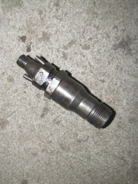 WTRYSK WTRYSKIWACZ MERCEDES W123 T1 MB 100 W 124